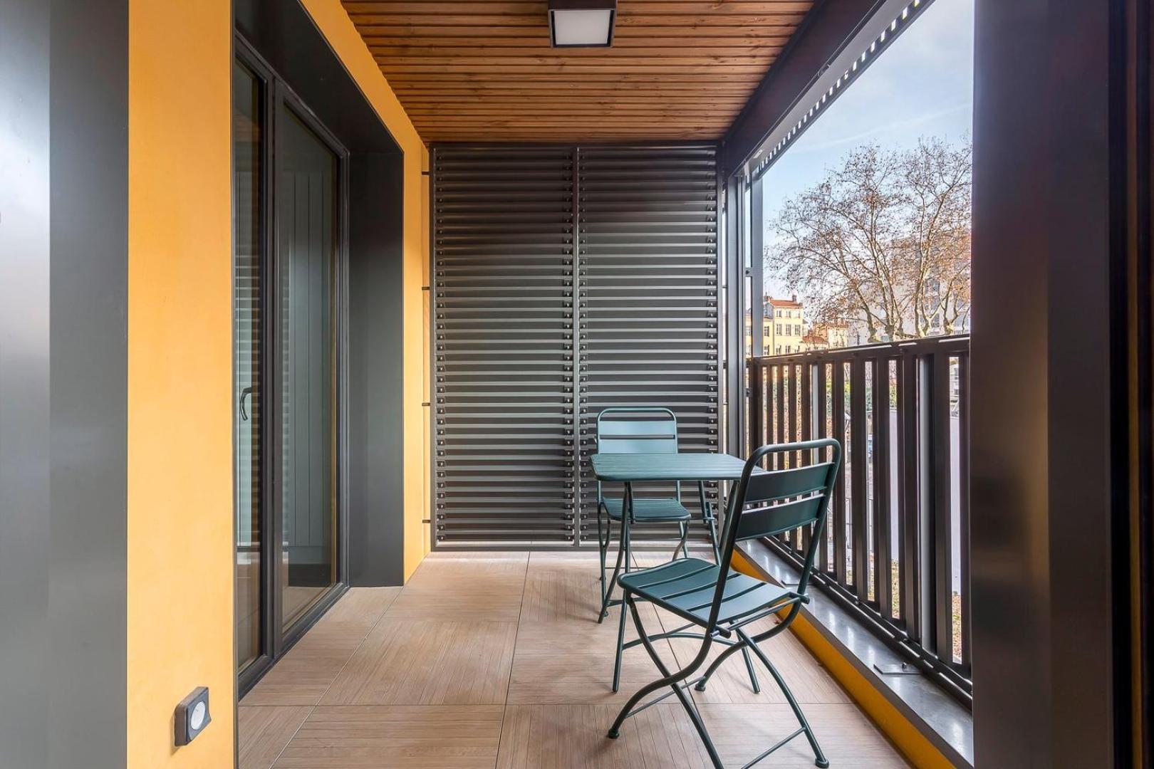 Suite Croix-Rousse : T3 Avec Patio ! Lyon Luaran gambar